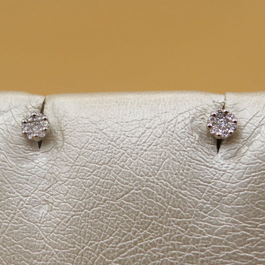 Orecchini Yukiko in oro bianco e diamanti