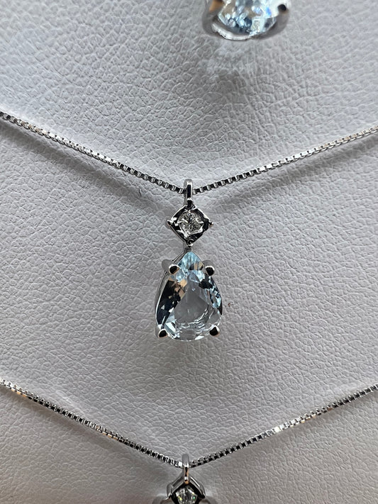 Girocollo con acquamarina e diamanti